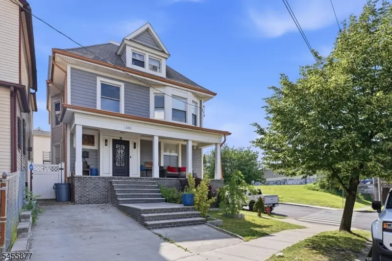 334 1st Ave #2, Elizabethport, NJ 07206 - #2