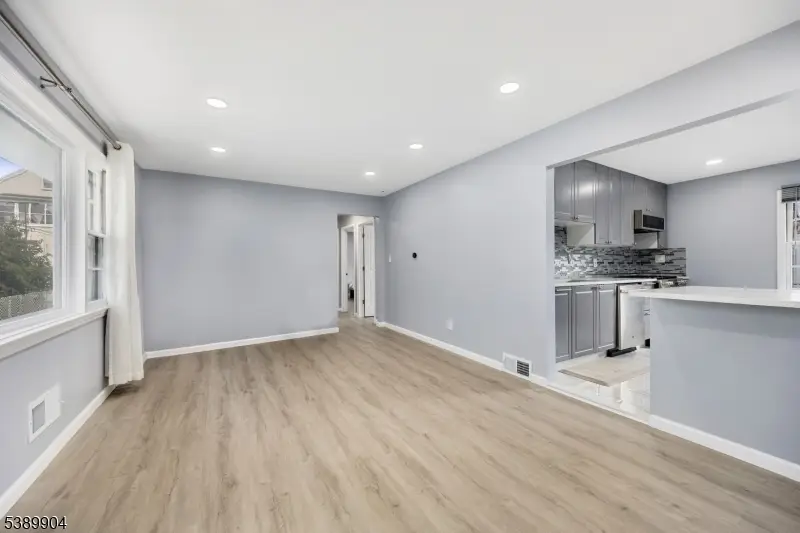 807 Canton St, Elizabeth, NJ 07202 - #3