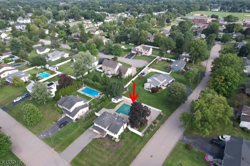 1 Evelyn Pl, Pequannock, NJ 07444 - #3