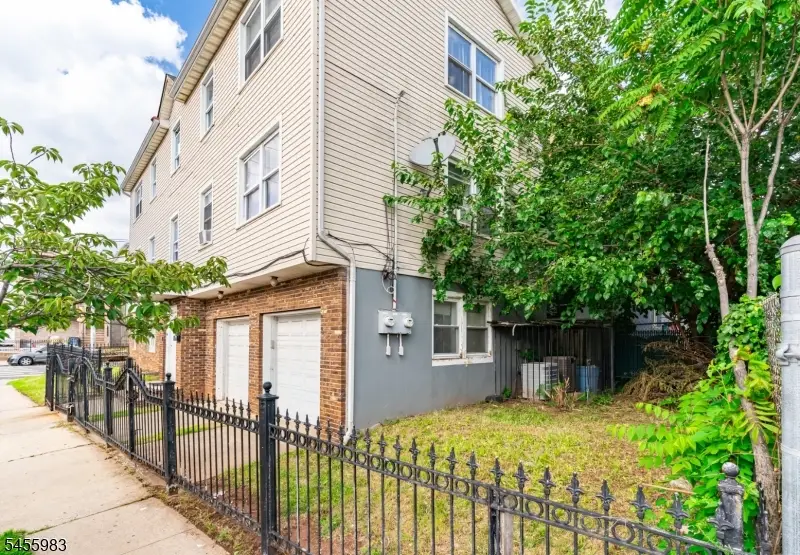 42 S 5th St, Elizabeth, NJ 07206 - #2