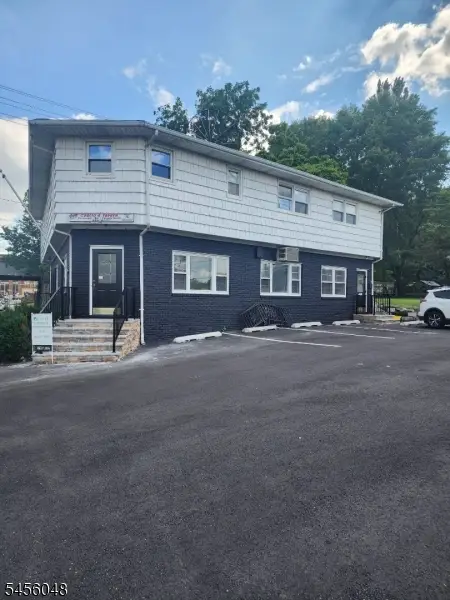 400 Seaton Ave, Roselle Park Boro, NJ 07204