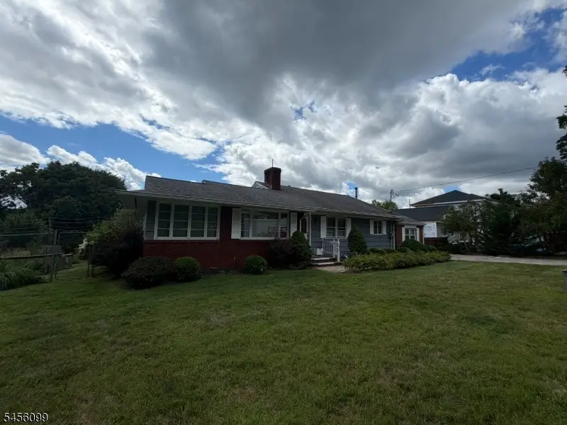 2236 Washington Valley Rd, Martinsville, NJ 08836 - #1