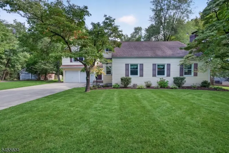 2090 Raritan Rd, Scotch Plains, NJ 07076 - #2