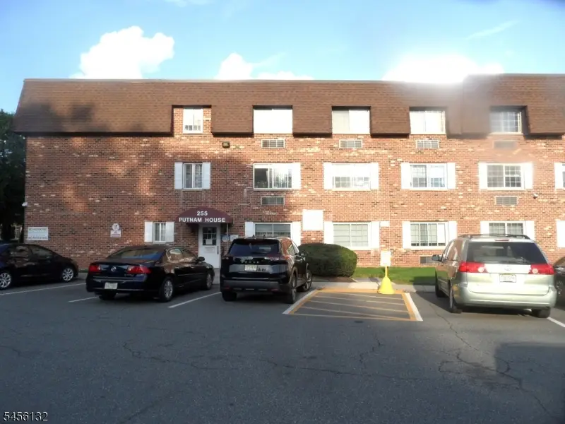 255 Tucker Ave #301, Union, NJ 07083 - #1