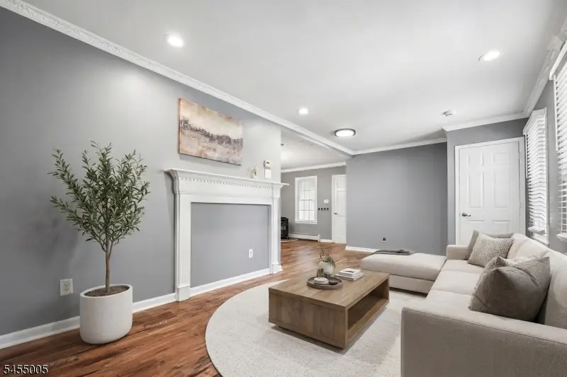 6 Woodlawn Ter, Randolph, NJ 07869 - #1