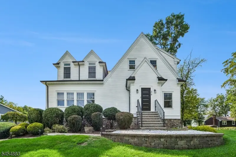 30 Groah Rd, East Hanover, NJ 07936 - #1