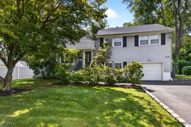 177 Columbia Ave, North Plainfield, NJ 07060 - #1
