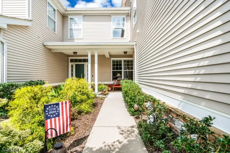 9 Junegrass Way, Allamuchy, NJ 07840 - #2
