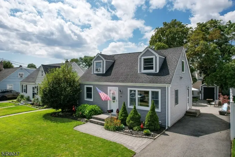 56 Schuyler Ave, Pompton Lakes, NJ 07442 - #1
