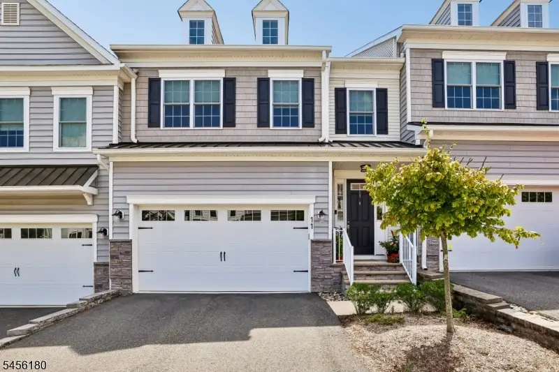 11 Hickory Ct, Cedar Grove, NJ 07009 - #2