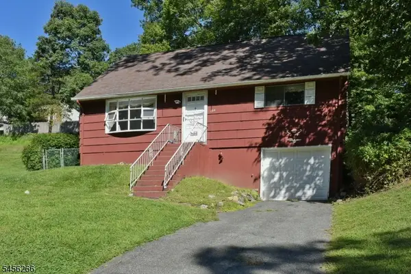 194 Tomahawk Trl, Byram Twp., NJ 07871