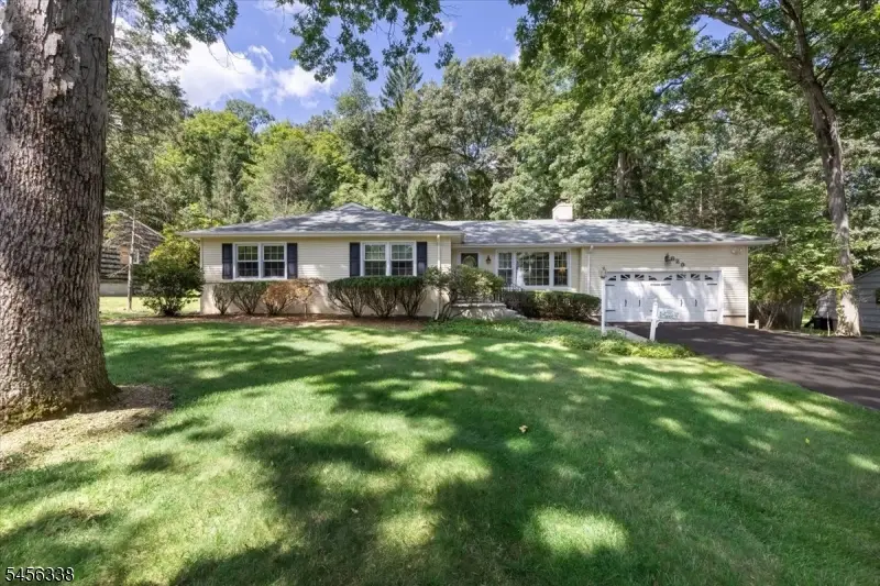 629 Lawlins Rd, Wyckoff, NJ 07481 - #1