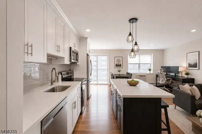 20 Jefferson St #A8, Hackensack, NJ 07601 - #3