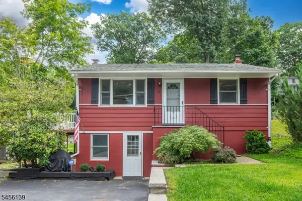 66 E Shore Rd, Jefferson Twp., NJ 07849