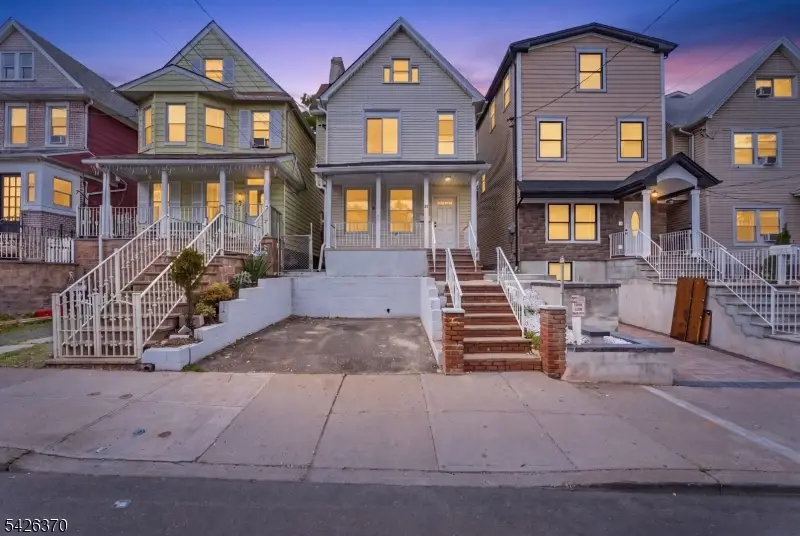 81 Westfield Ave, Elizabeth, NJ 07208 - #2
