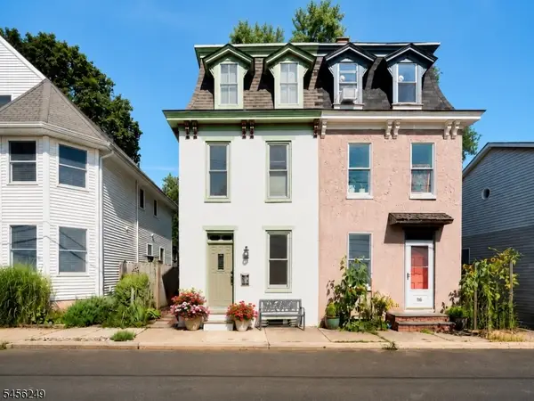 118 Clinton St, Lambertville City, NJ 08530