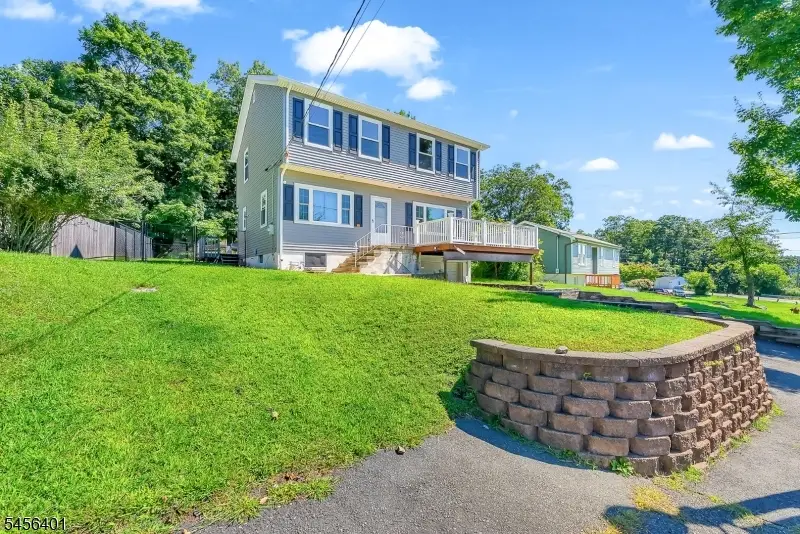 13 Hopatchung Rd, Hopatcong, NJ 07843 - #2