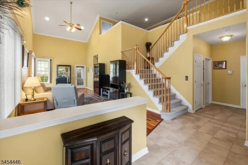 11 Disbro Ln, Franklin, NJ 08873 - #2