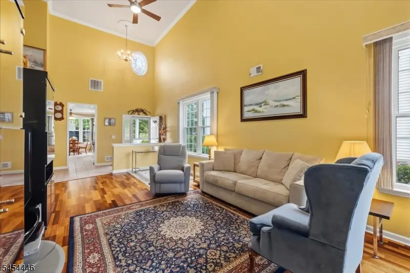 11 Disbro Ln, Franklin, NJ 08873 - #3