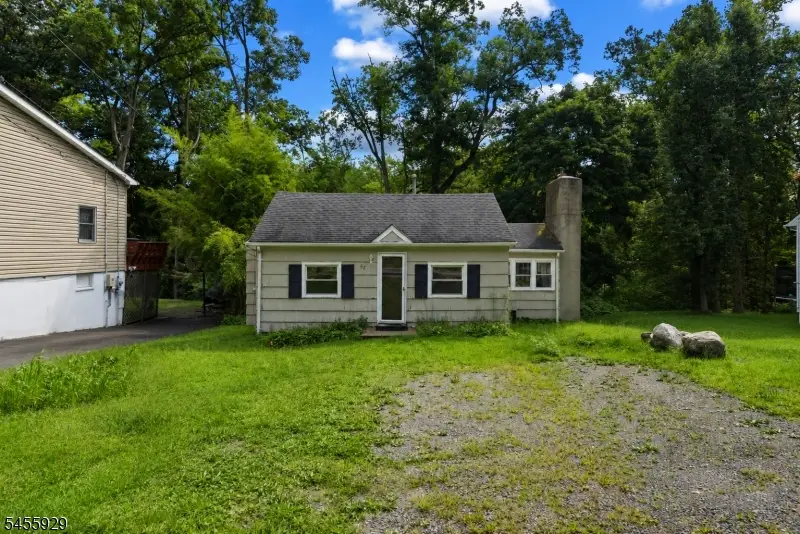62 S Cherry Rd, Lake Hopatcong, NJ 07849 - #3