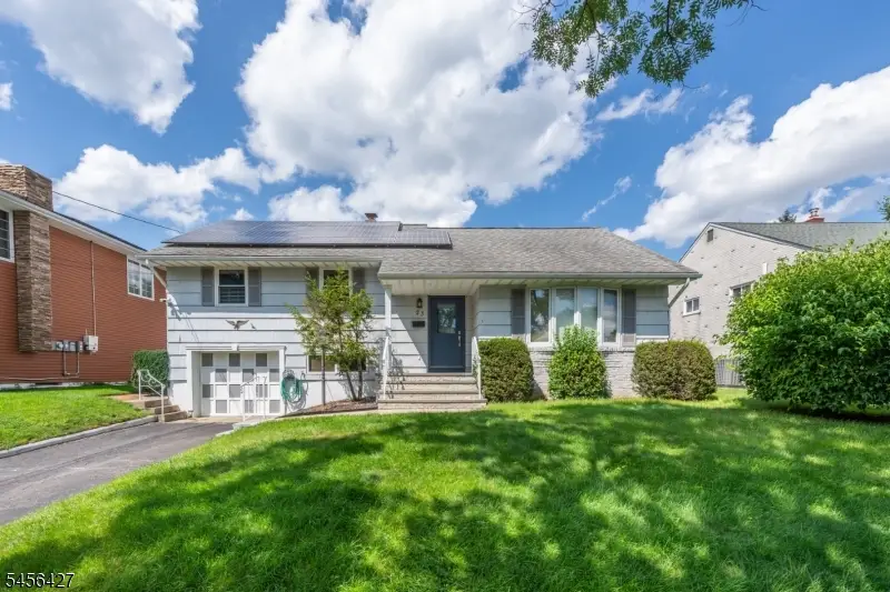 23 Urma Pl, Brookdale, NJ 07003 - #3