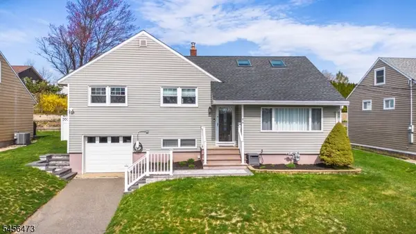 24 Lennon Pl, Clifton City, NJ 07013