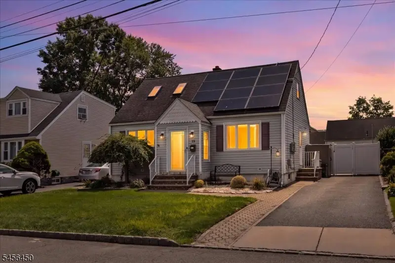 19 Overhill Rd, Belleville, NJ 07109 - #1