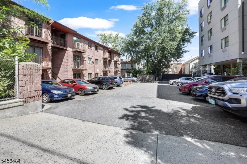 353 Marshall St #3A, Paterson, NJ 07503 - #1