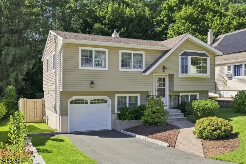 509 Mansel Dr, Landing, NJ 07850 - #1