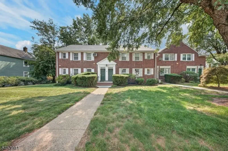251C Elmwood Ave, Maplewood, NJ 07040 - #2