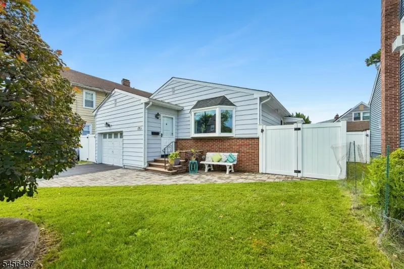 196 Galloping Hill Rd, Roselle Park, NJ 07204 - #3