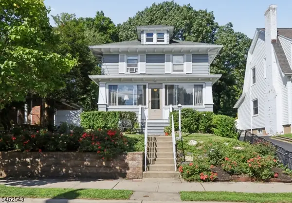 30 Brookside Ave, Hawthorne Boro, NJ 07506