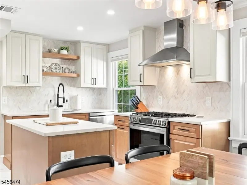 11 Reading Ter, Fair Lawn, NJ 07410 - #1