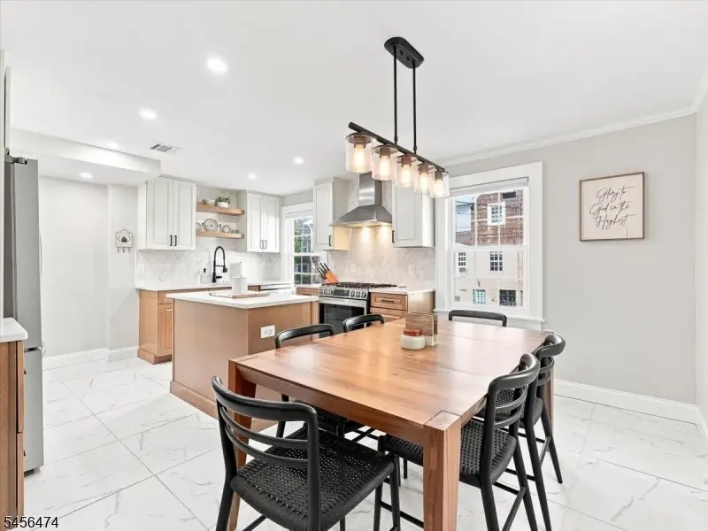 11 Reading Ter, Fair Lawn, NJ 07410 - #2
