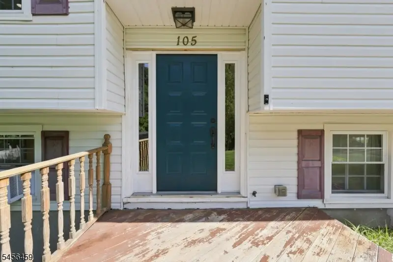 105 Leland Trl, Hopatcong, NJ 07843 - #2
