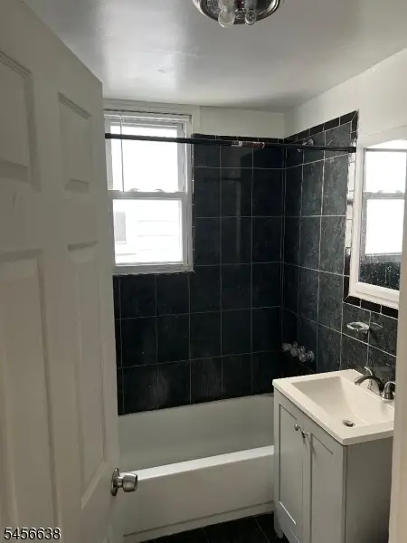129-131 Carolina Ave, Newark, NJ 07106 - #3