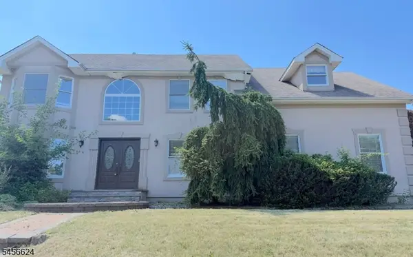 33 Mcguire Dr, West Orange Twp., NJ 07052