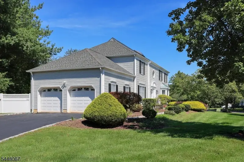 19 Joshua Dr, Blackwells Mills, NJ 08844 - #3