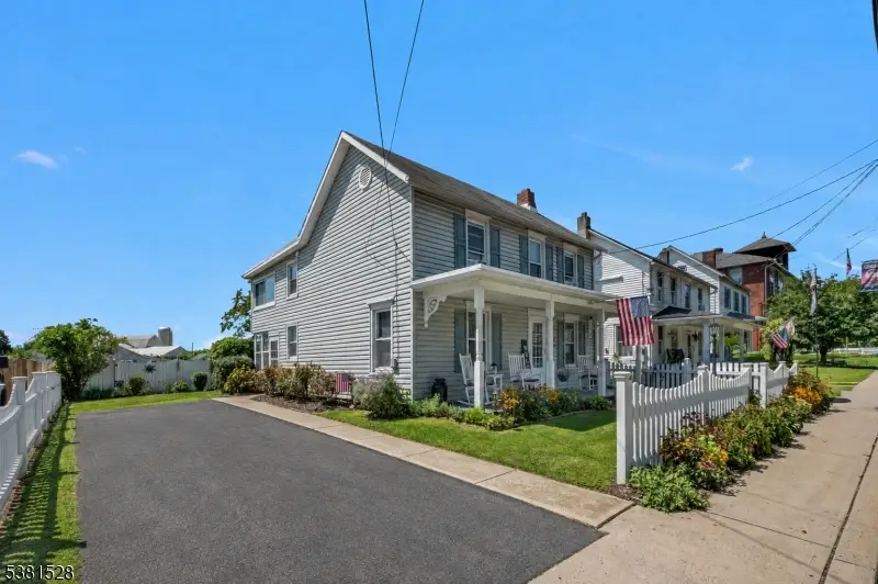 530 N Main St., Stewartsville, NJ 08886 - #2