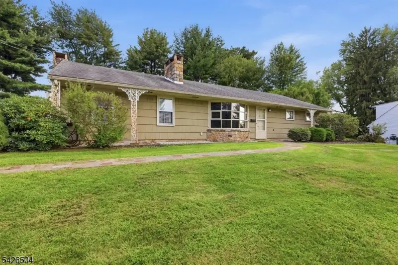 7 Essex Rd, Washington, NJ 07882 - #3