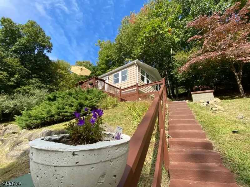 54 Northwood Dr, High Bridge, NJ 08829 - #2