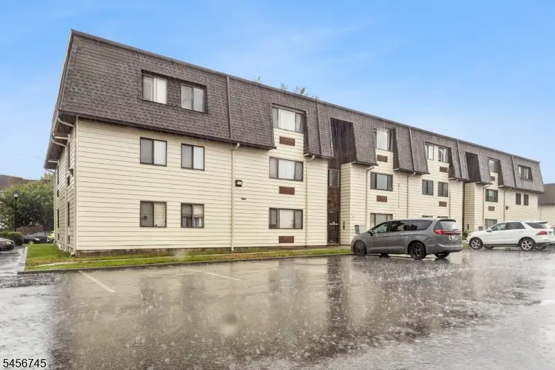 46 Watsessing Avenue, B-12 #B-12, Belleville, NJ 07109 - #2
