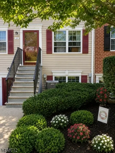 54 Yancy Dr #54, Newark City, NJ 07103