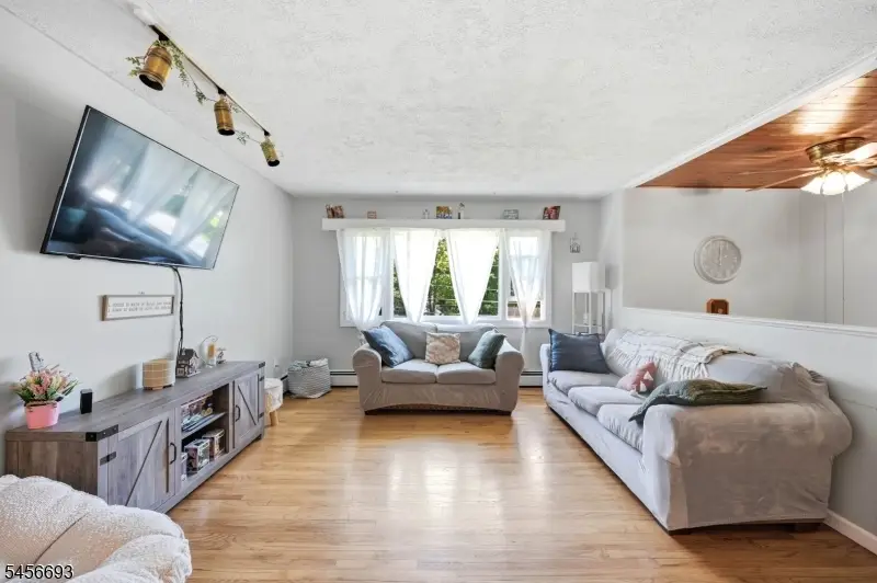 25 Elm Tree Rd, Vernon, NJ 07422 - #3