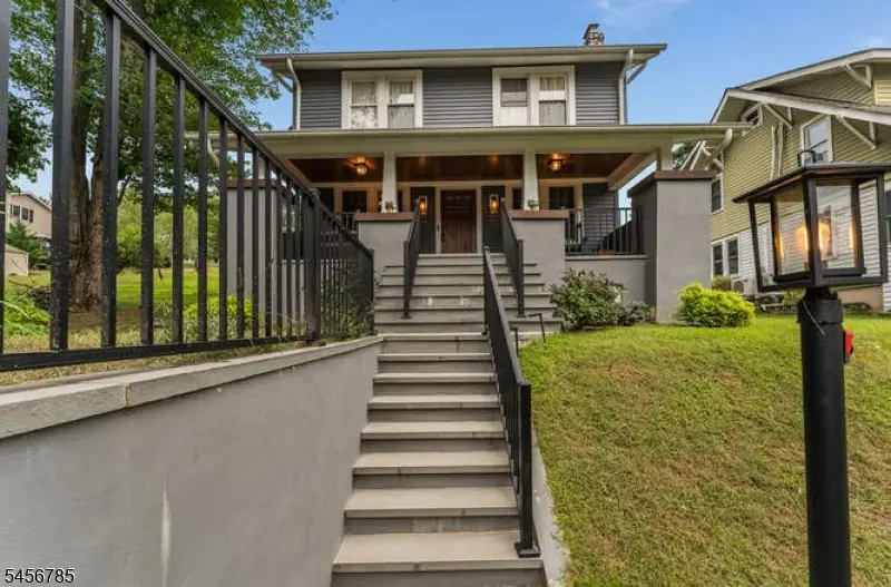 169 Leigh St, Clinton, NJ 08809 - #3