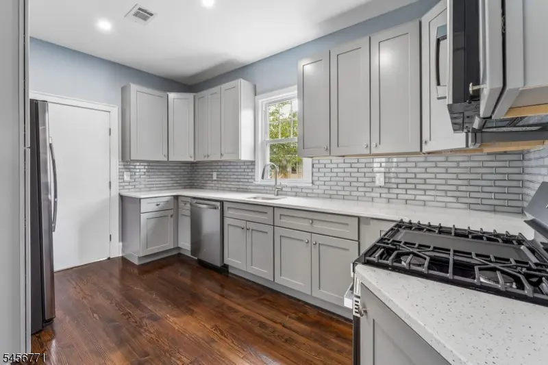 510 Harrison Pl, Linden, NJ 07036 - #2
