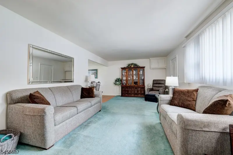 14 Holmes St, West Orange, NJ 07052 - #3