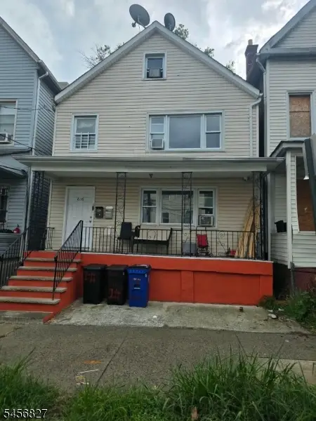 616 Fulton St, Elizabeth City, NJ 07206