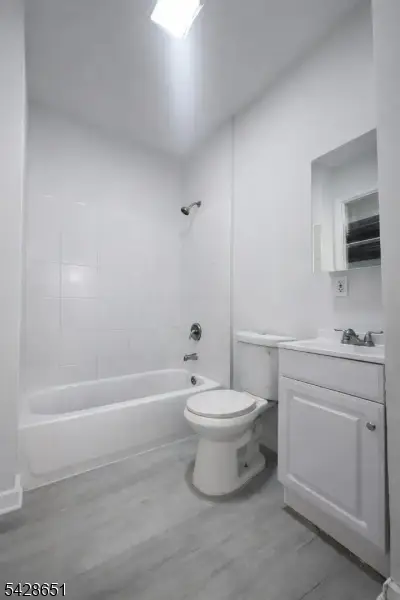 504 Bond St, Elizabeth, NJ 07206 - #3
