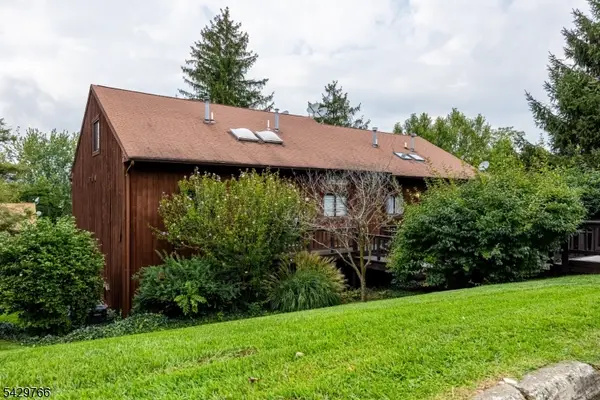 7 Sugar Loaf Ct #5, Vernon Twp., NJ 07462
